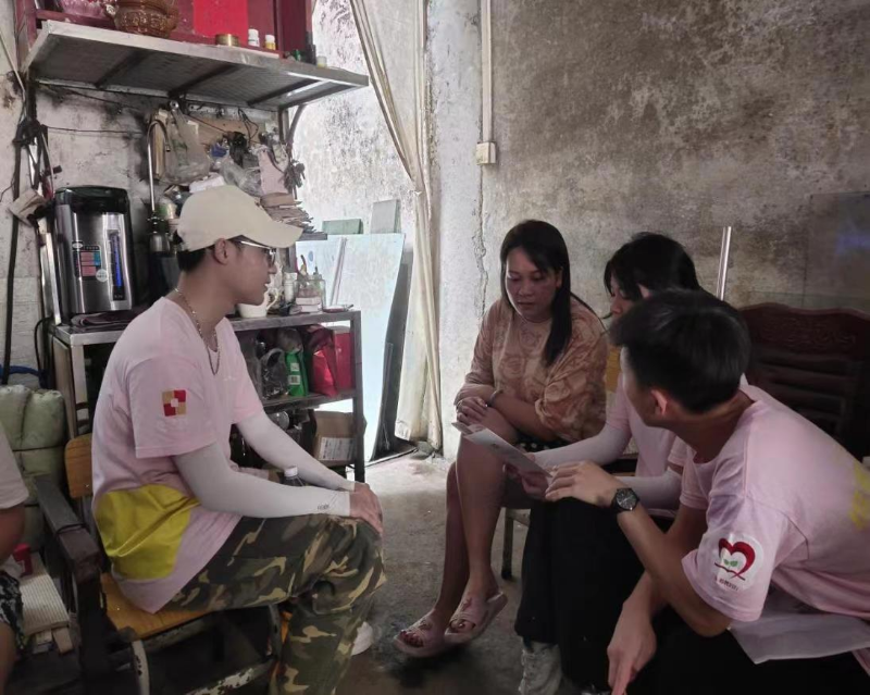 入户走访.jpg