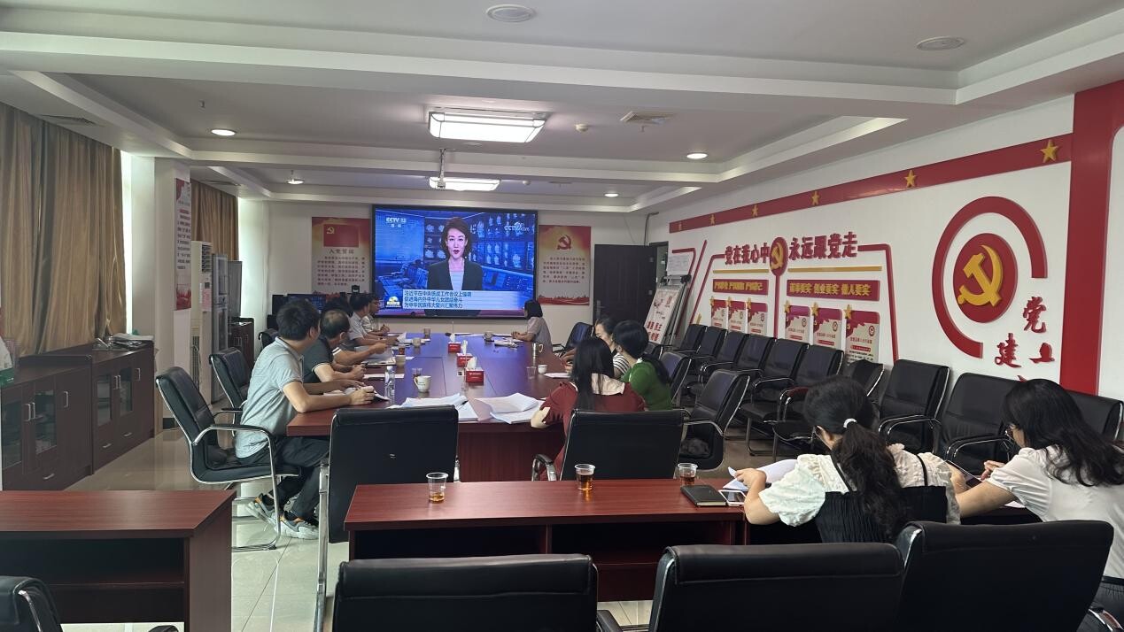 英德市农业农村局学习贯彻中央统战工作会议精神_1