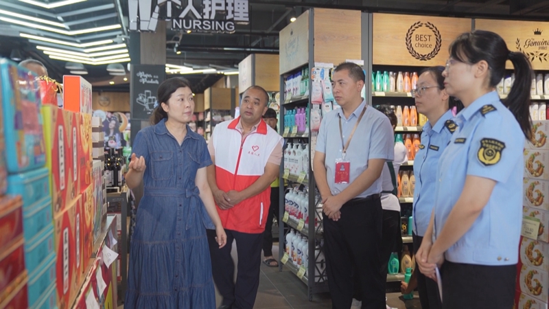 守护团圆，食品安全“你点我检”走进节日市场