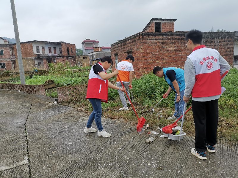 2.浛洸镇新时代文明实践所；时间：5月17日；地点：浛洸镇各村（社区）；主题：整治人居环境 树立文明新风.jpg
