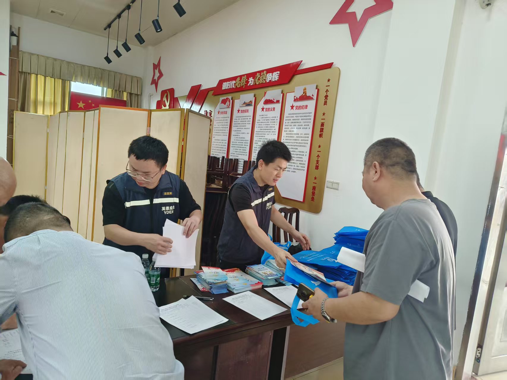 a0e20b5f1ce86c0e62685c1231cf8fd3_compress.jpg