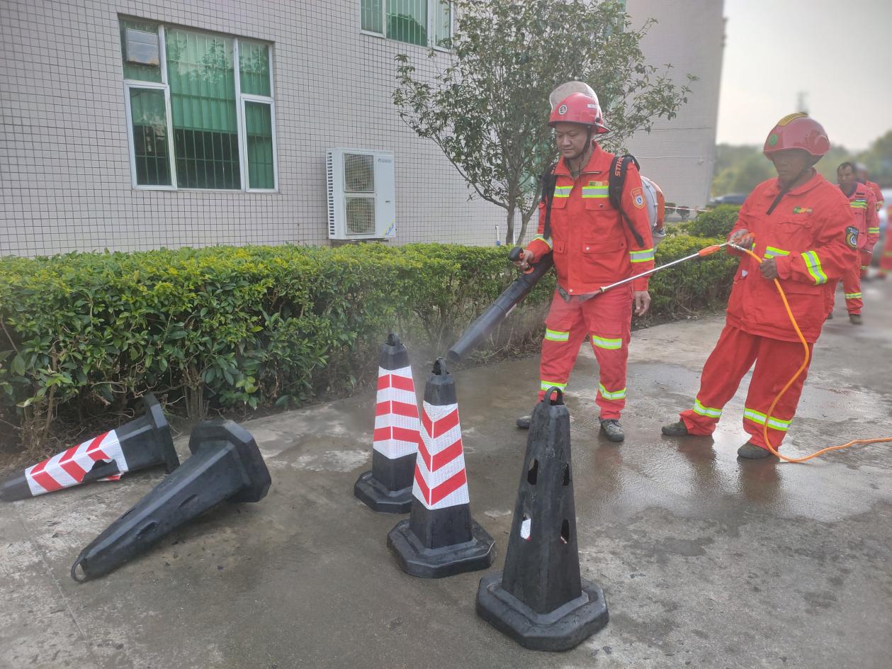 2025年第四季度应急组-东华镇举办2025年森林消防队伍技能大比武 以赛促训筑牢生态安全防线.docx_4