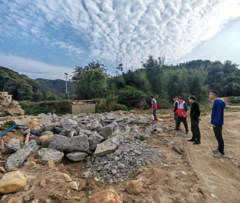 下太社区细锻桥重建前。通讯员 供图 下太社区细锻桥重建前。通讯员 供图